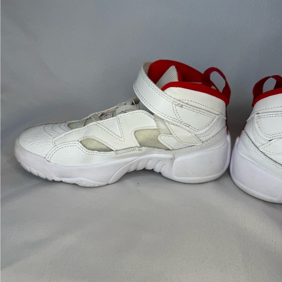 Jordans size 1Y - Picture 3 of 7